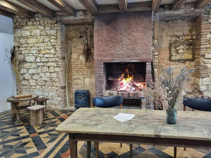 Le Moulin De Vilaine Châteauroux Extérieur photo